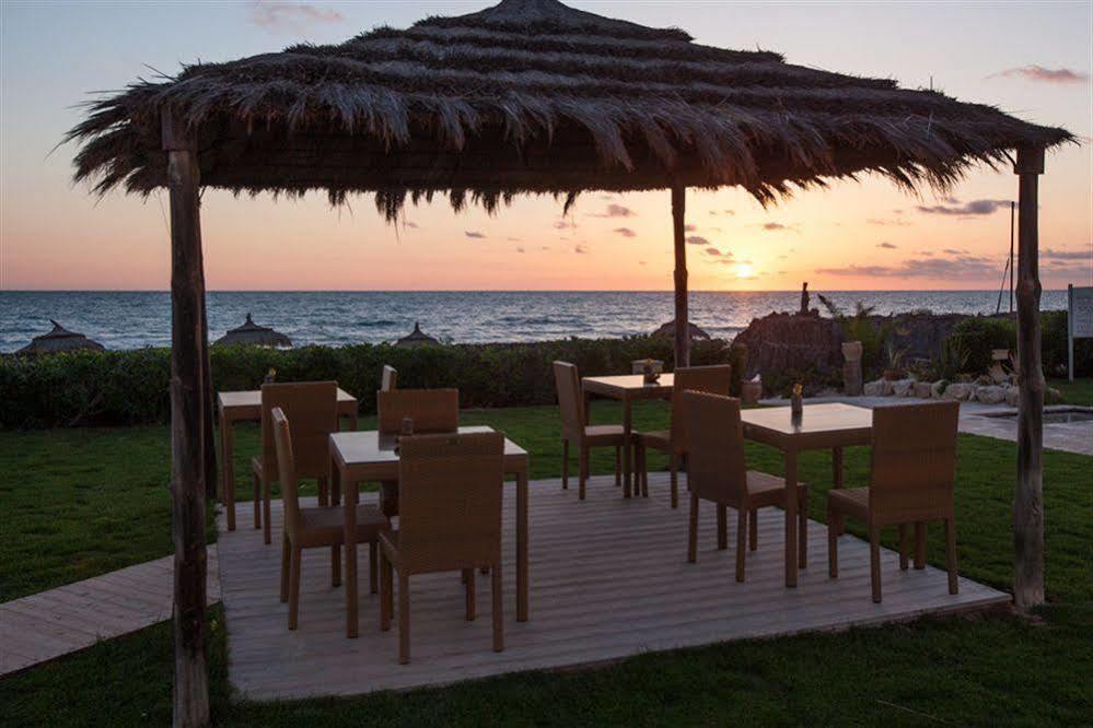 Villa Azur Djerba Mezraia Extérieur photo